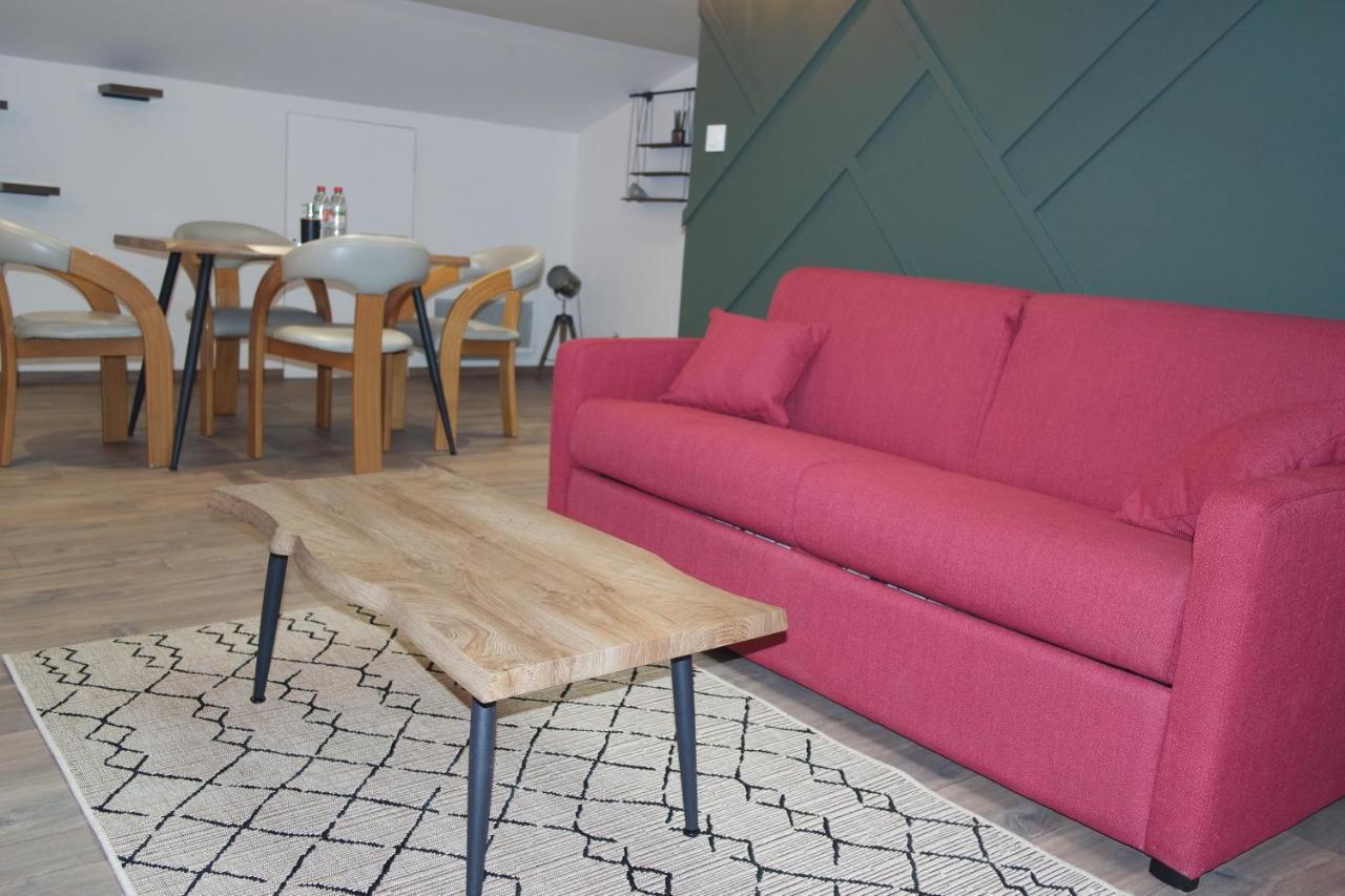 Logement De La Sittelle Aizenay Exterior photo